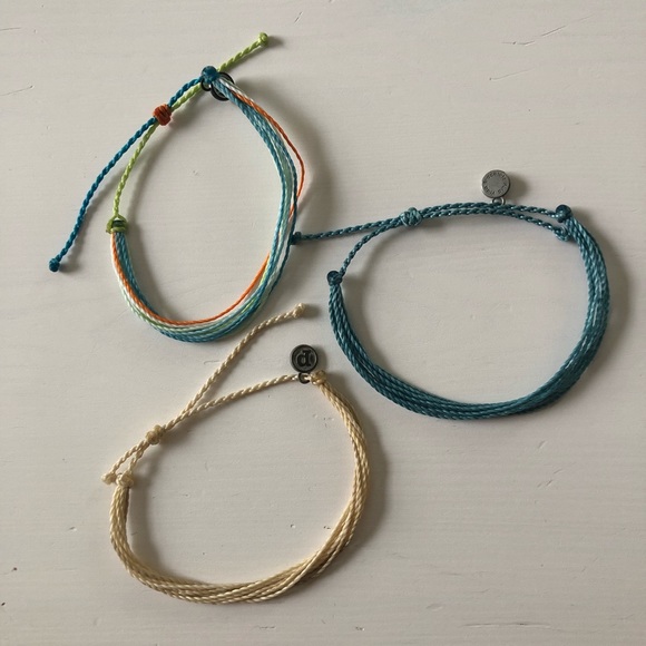 3 Pura Vida Bracelets